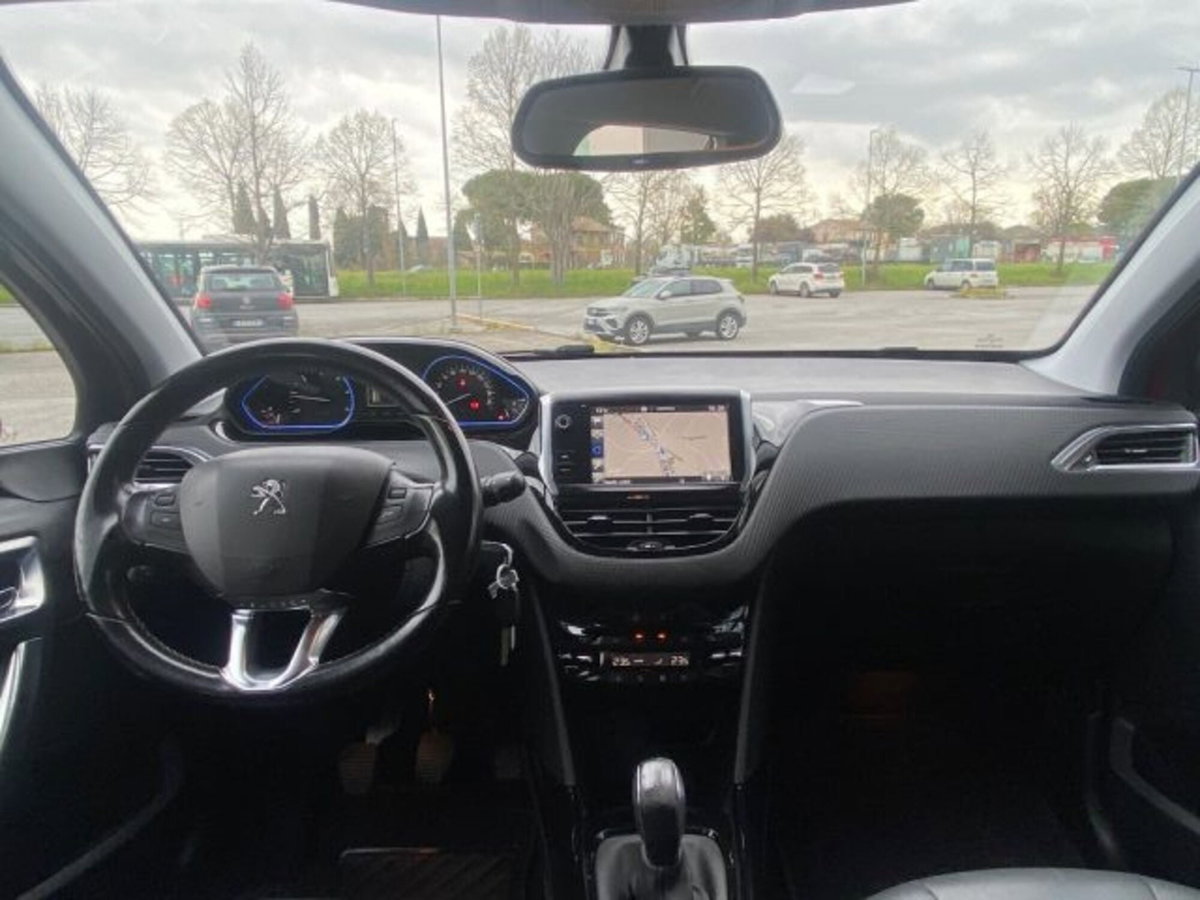 Peugeot 2008 100 Allure (10)