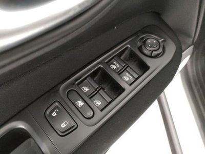Jeep Renegade 1.6 Mjt 120 CV Limited (15)
