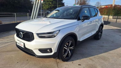 Volvo XC40 D3 AWD Geartronic R-design usata
