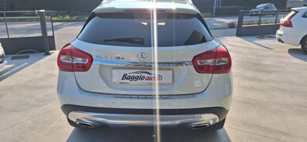 Mercedes-Benz GLA SUV 200 d Automatic Sport (11)