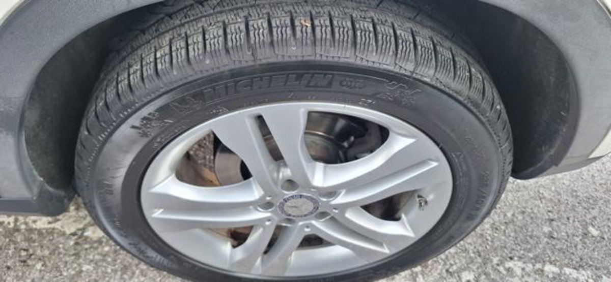 Mercedes-Benz GLA SUV 200 d Automatic Sport (13)