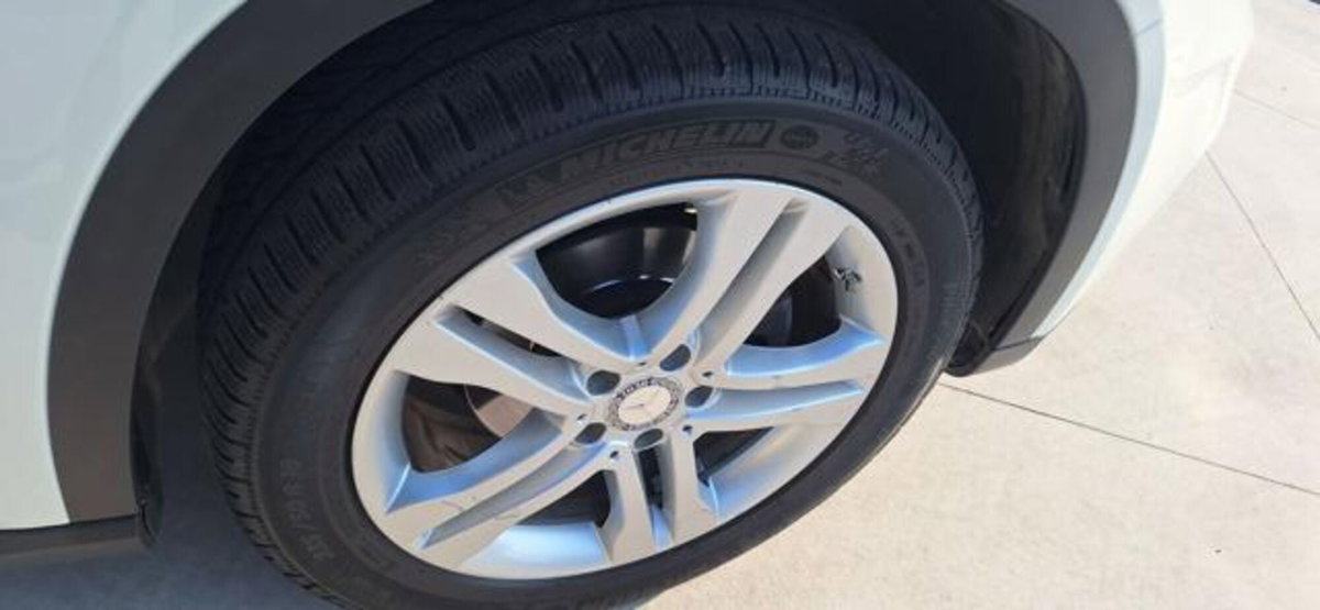 Mercedes-Benz GLA SUV 200 d Automatic Sport (6)