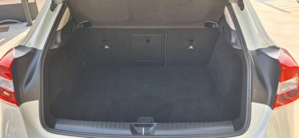 Mercedes-Benz GLA SUV 200 d Automatic Sport (9)