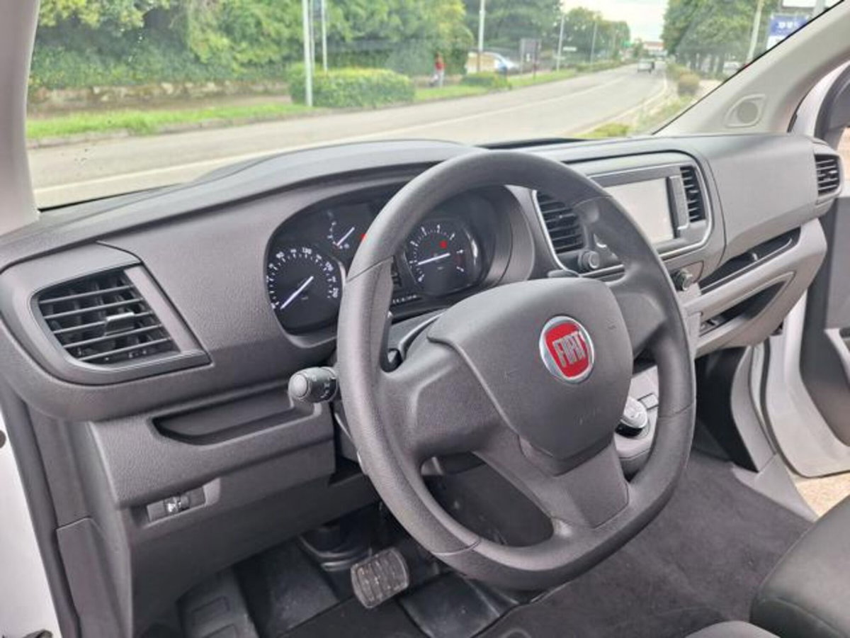Fiat Scudo Furgone 2.0 BlueHDi 180CV AT8 PL-TN Furgone Lounge (12)