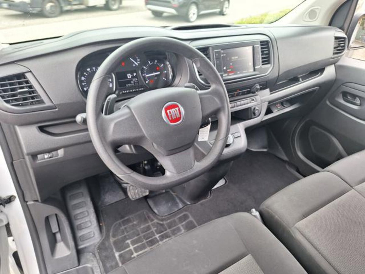 Fiat Scudo Furgone 2.0 BlueHDi 180CV AT8 PL-TN Furgone Lounge (14)