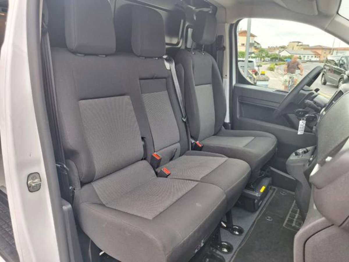 Fiat Scudo Furgone 2.0 BlueHDi 180CV AT8 PL-TN Furgone Lounge (6)