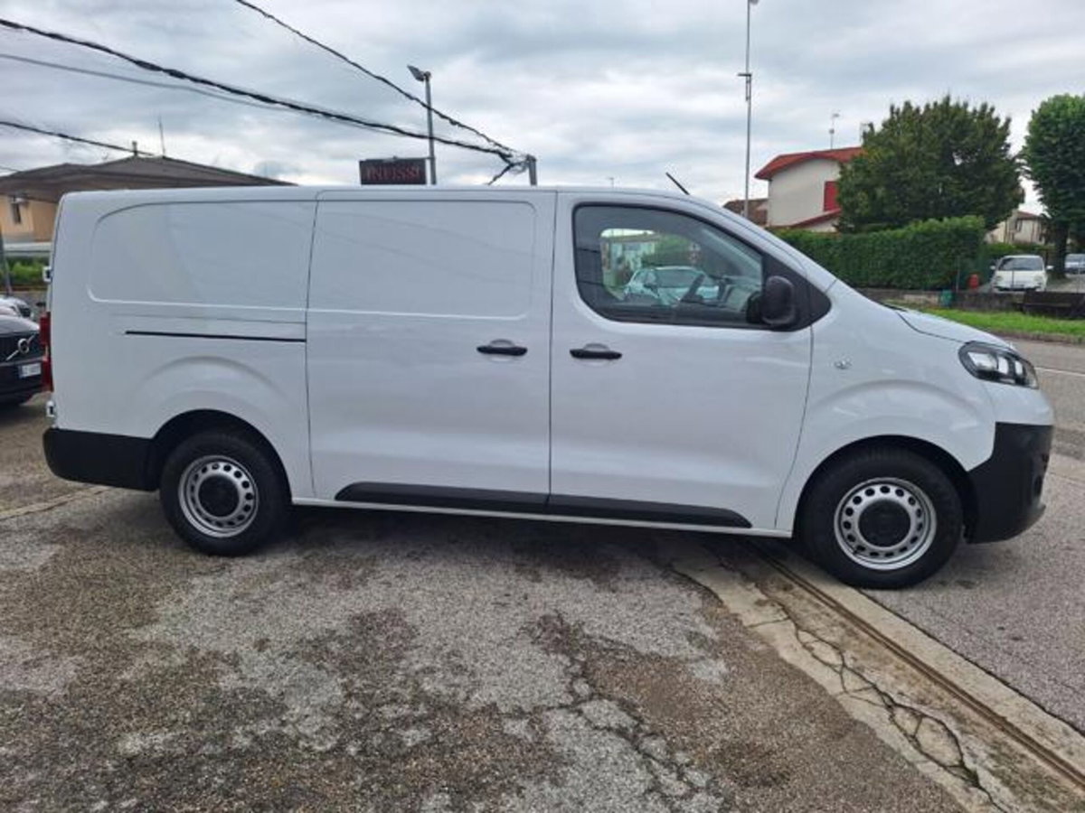 Fiat Scudo Furgone 2.0 BlueHDi 180CV AT8 PL-TN Furgone Lounge (7)