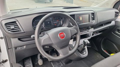 Fiat Scudo Furgone 2.0 BlueHDi 145CV AT8 PL-TN Furgone Lounge (11)