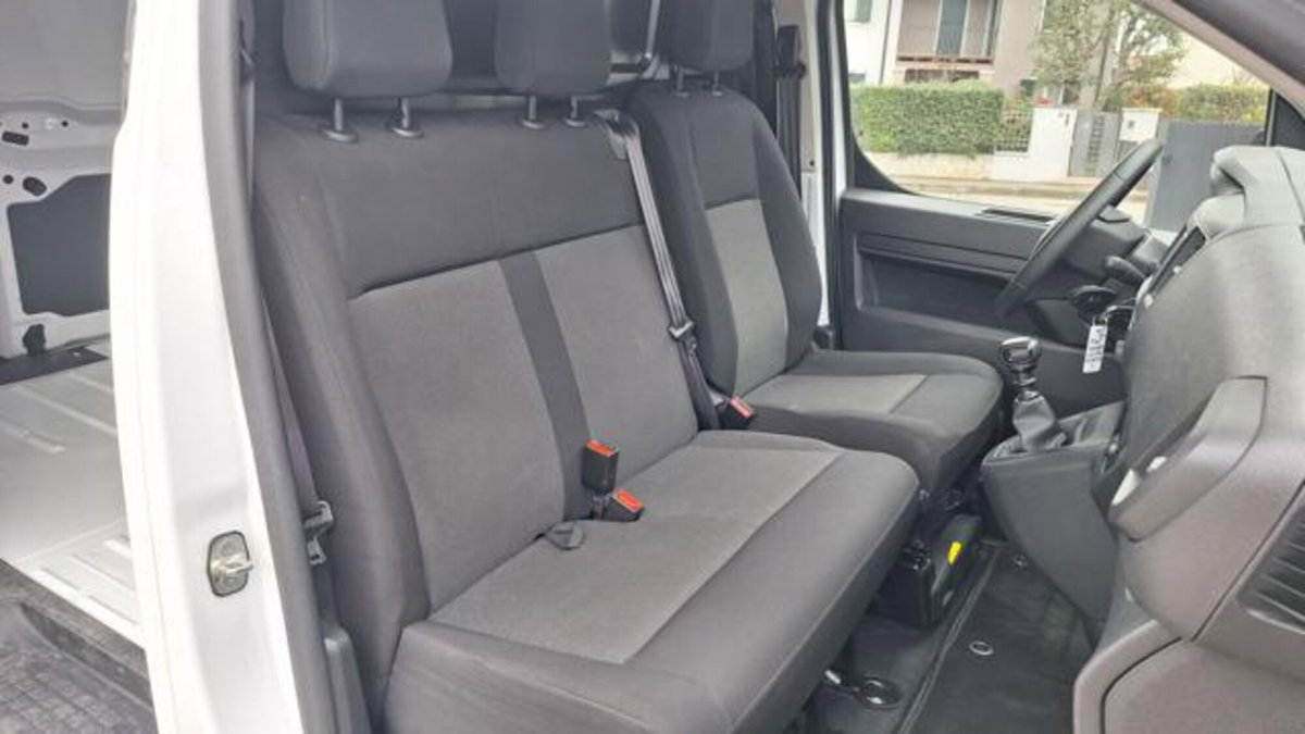 Fiat Scudo Furgone 2.0 BlueHDi 145CV AT8 PL-TN Furgone Lounge (5)