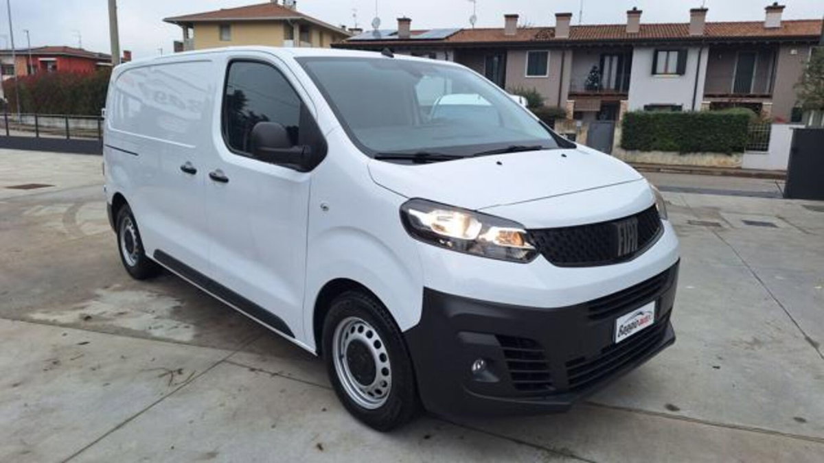 Fiat Scudo Furgone 2.0 BlueHDi 145CV AT8 PL-TN Furgone Lounge (7)