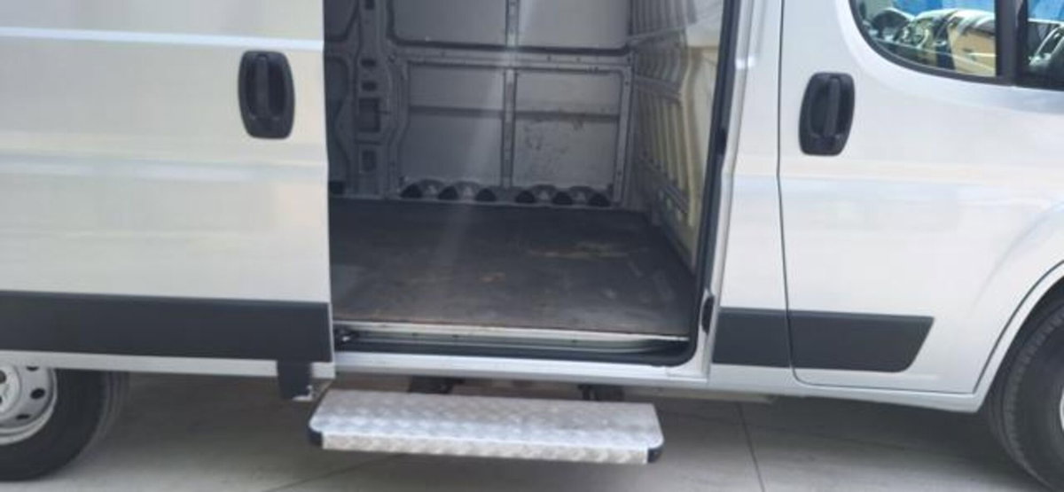 Fiat Ducato Furgone 35 2.3 MJT 130CV PM-TM Combi Maxi (9)
