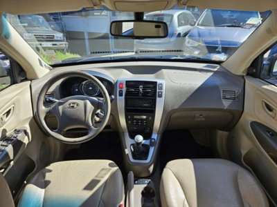 Hyundai Tucson 2.0 CRDi VGT Dynamic (7)