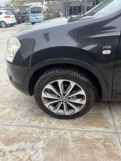 Nissan Qashqai 1.5 dCi Tekna (8)