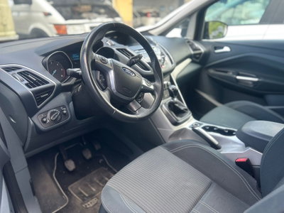 Ford C-Max 1.6 TDCi 115CV Plus (6)