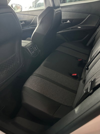Peugeot 3008 BlueHDi 120 EAT6 S&S Allure (12)