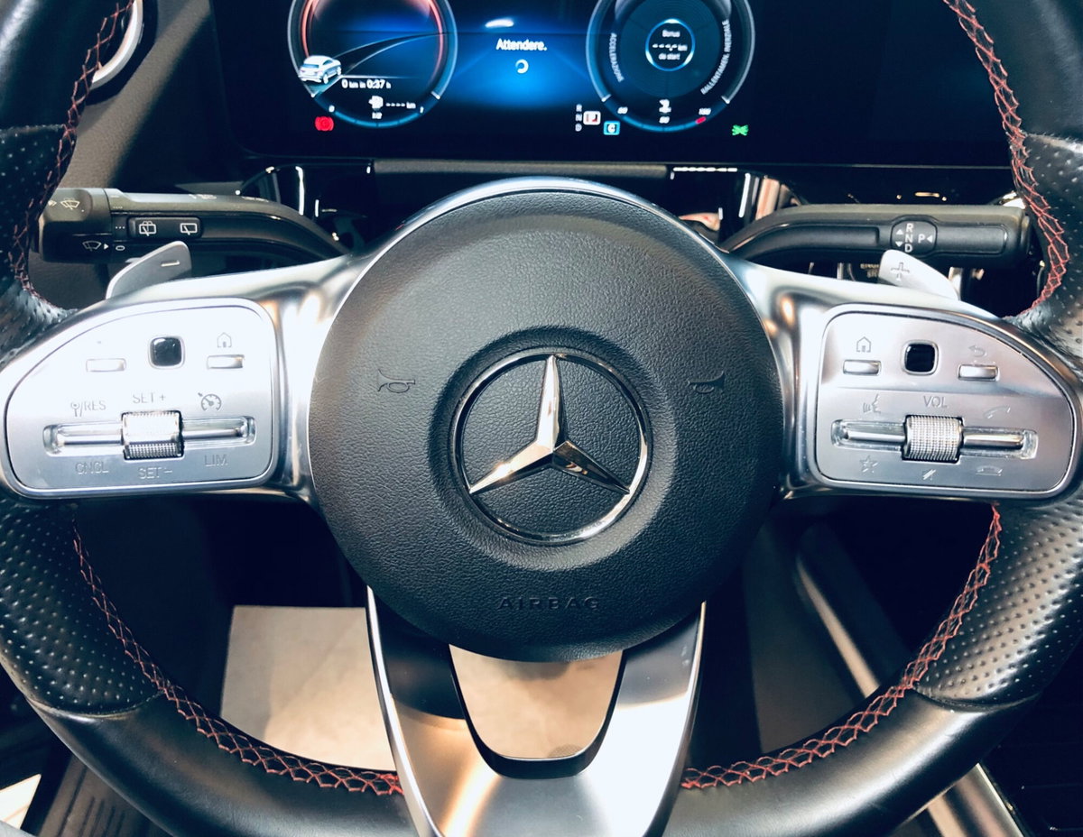 Mercedes-Benz GLA SUV 200 d Automatic Premium (17)