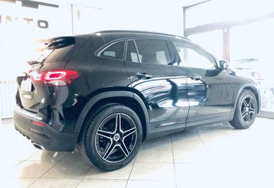Mercedes-Benz GLA SUV 200 d Automatic Premium (7)
