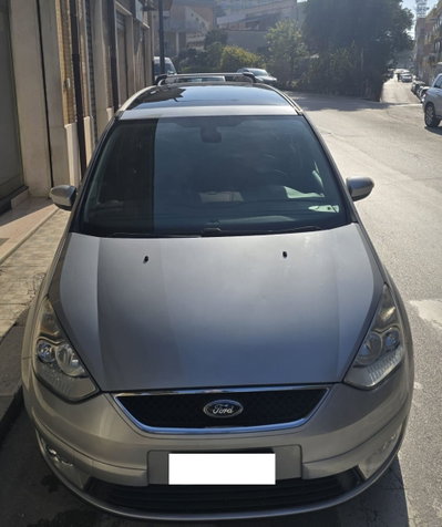 Ford Galaxy 2.0 TDCi 140 CV Ghia (3)