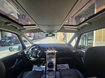 Ford Galaxy 2.0 TDCi 140 CV Ghia (7)