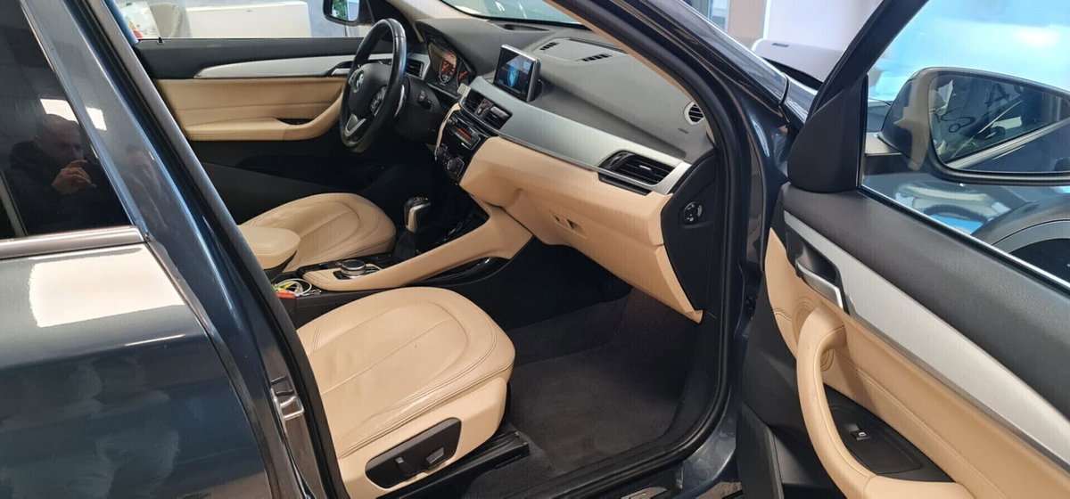 BMW X1 xDrive25d xLine (10)