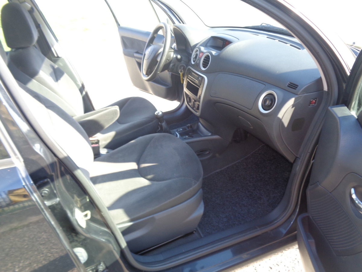 Citroen C3 1.1 airdream Elegance (17)