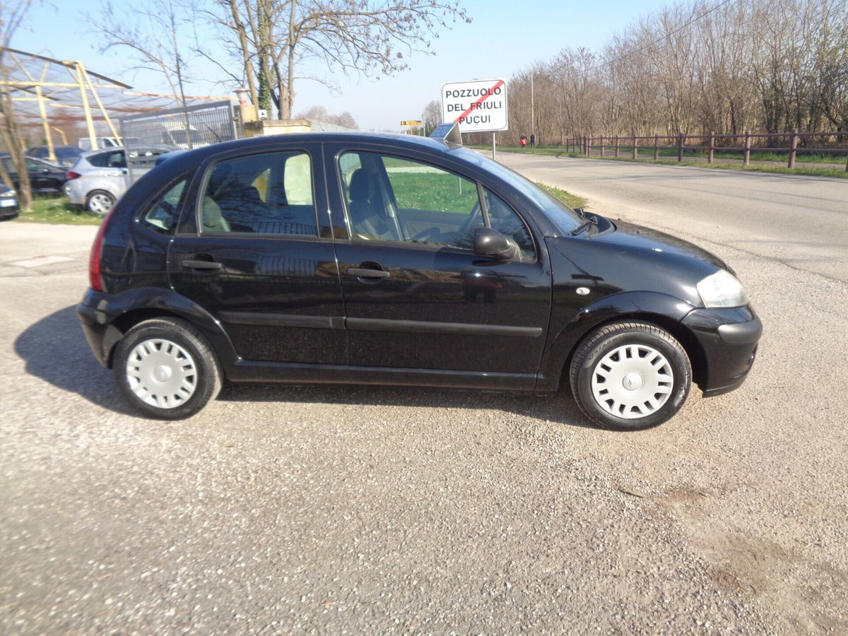 Citroen C3 1.1 airdream Elegance (3)