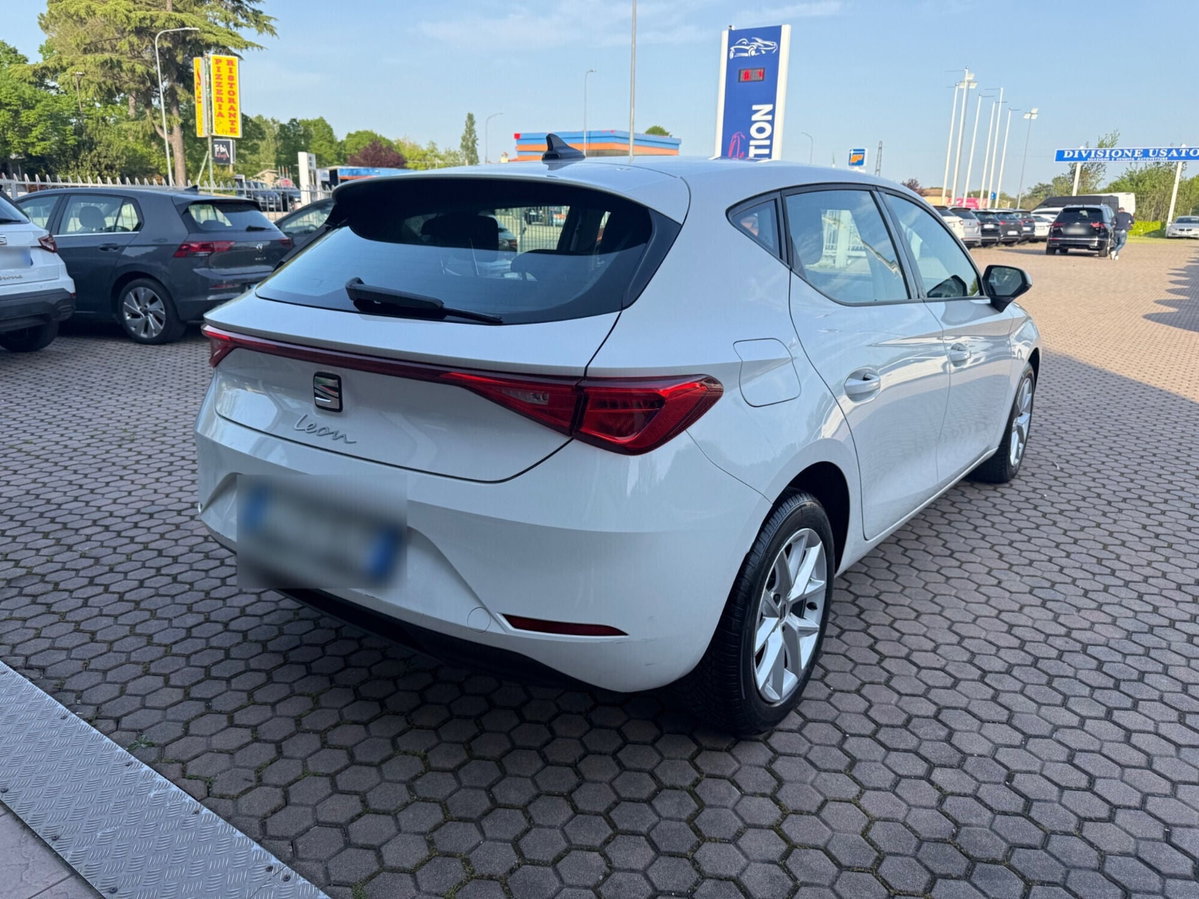 SEAT Leon 2.0 TDI Style (4)