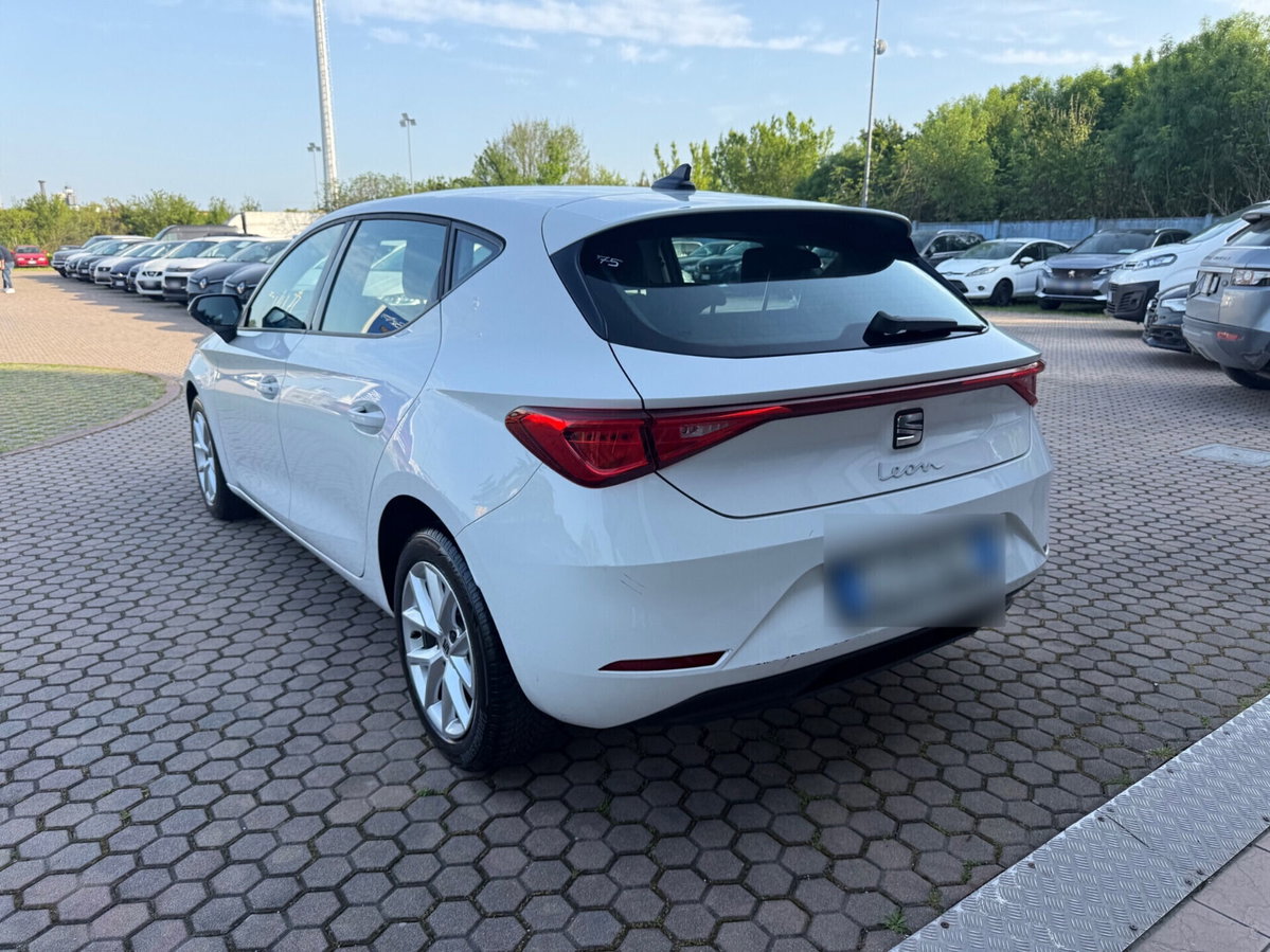 SEAT Leon 2.0 TDI Style (5)