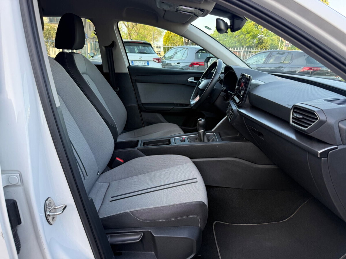 SEAT Leon 2.0 TDI Style (9)