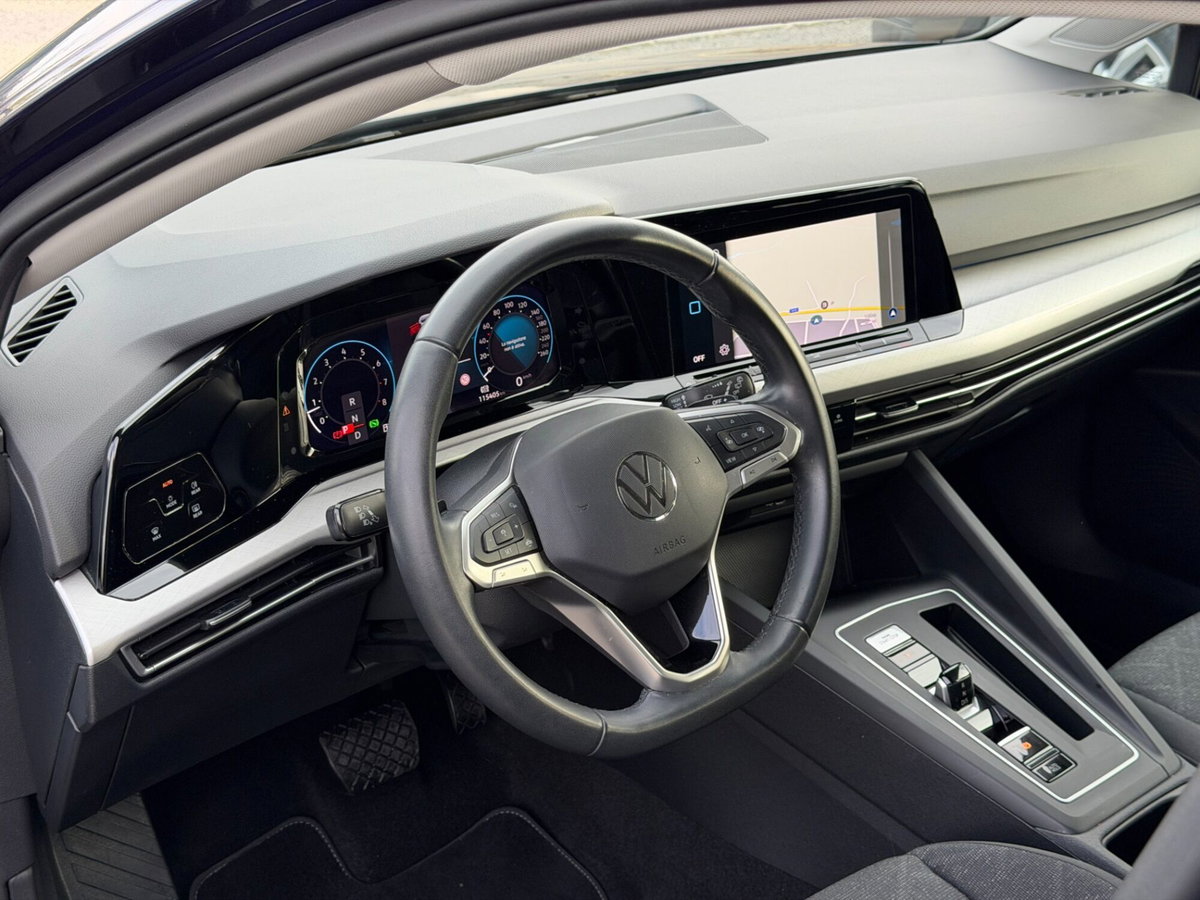 Volkswagen Golf 1.5 eTSI 130 CV EVO ACT DSG Life (10)