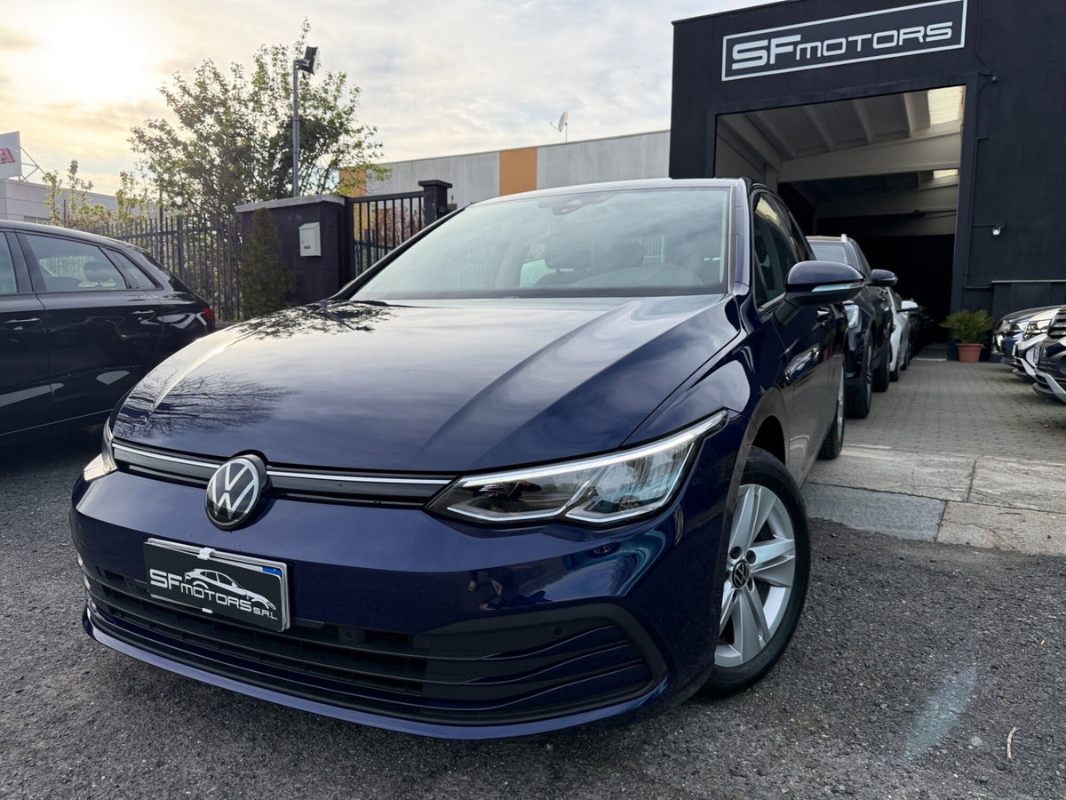 Volkswagen Golf 1.5 eTSI 130 CV EVO ACT DSG Life (2)