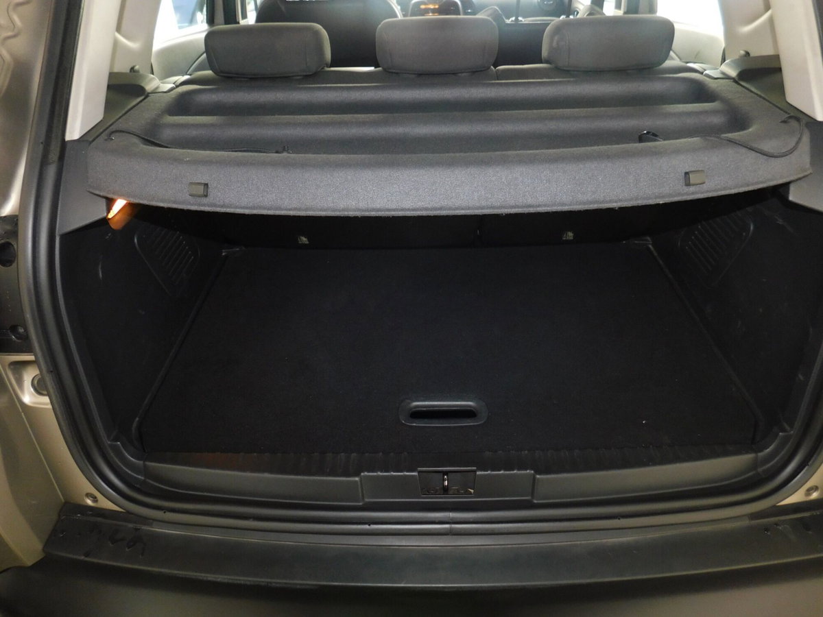 Renault Captur 1.5 dCi 8V 90 CV Start&Stop Wave (14)