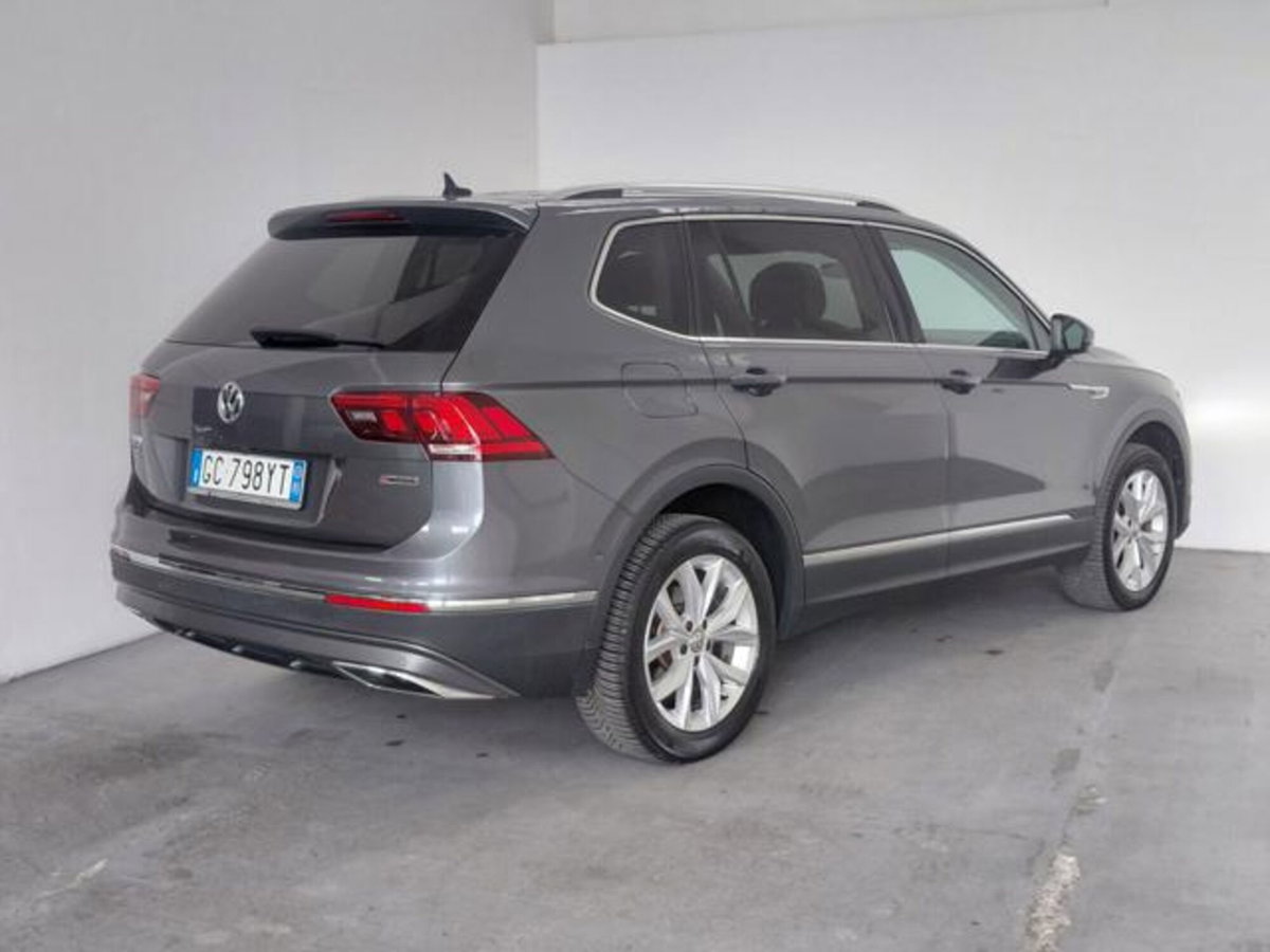 Volkswagen Tiguan Allspace 2.0 TDI SCR DSG 4MOTION Advanced BMT (9)