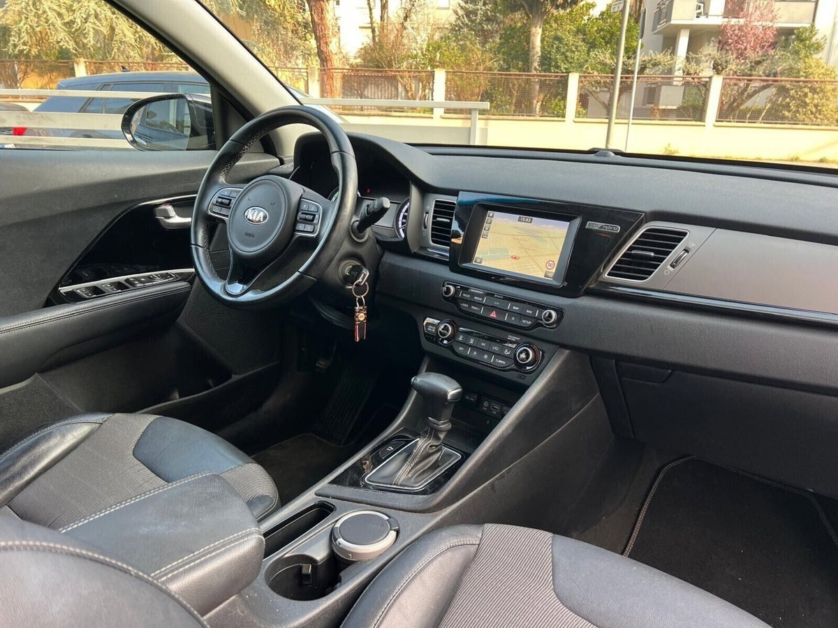 Kia Niro 1.6 GDi DCT HEV Energy (11)