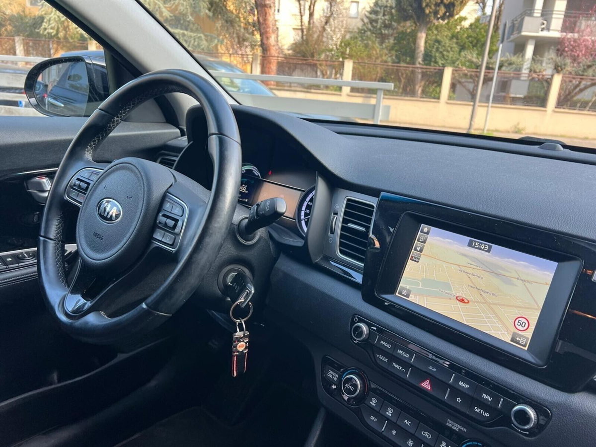 Kia Niro 1.6 GDi DCT HEV Energy (14)