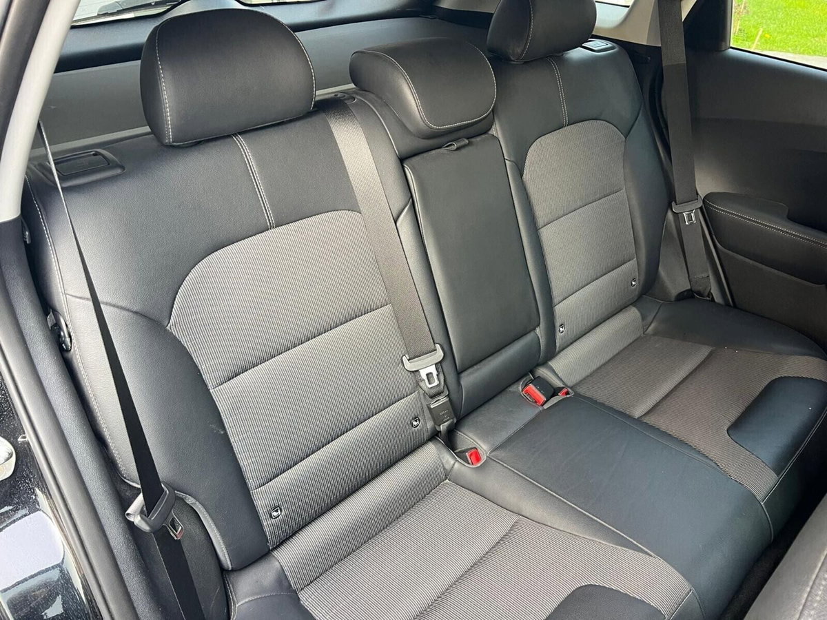 Kia Niro 1.6 GDi DCT HEV Energy (20)