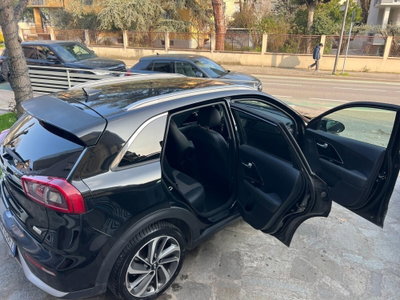 Kia Niro 1.6 GDi DCT HEV Energy (7)