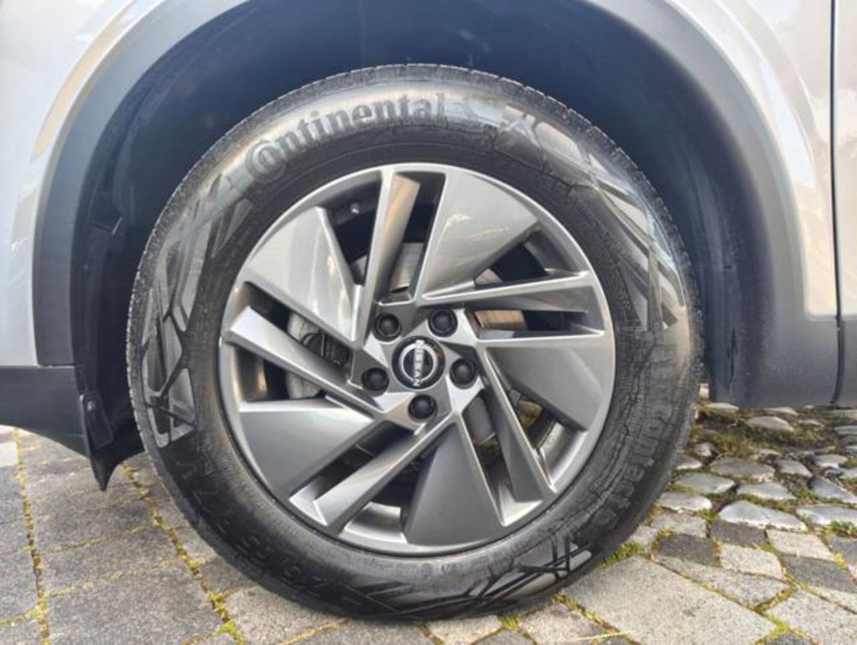 Nissan Qashqai 1.3 mhev Acenta 2wd 140cv (15)