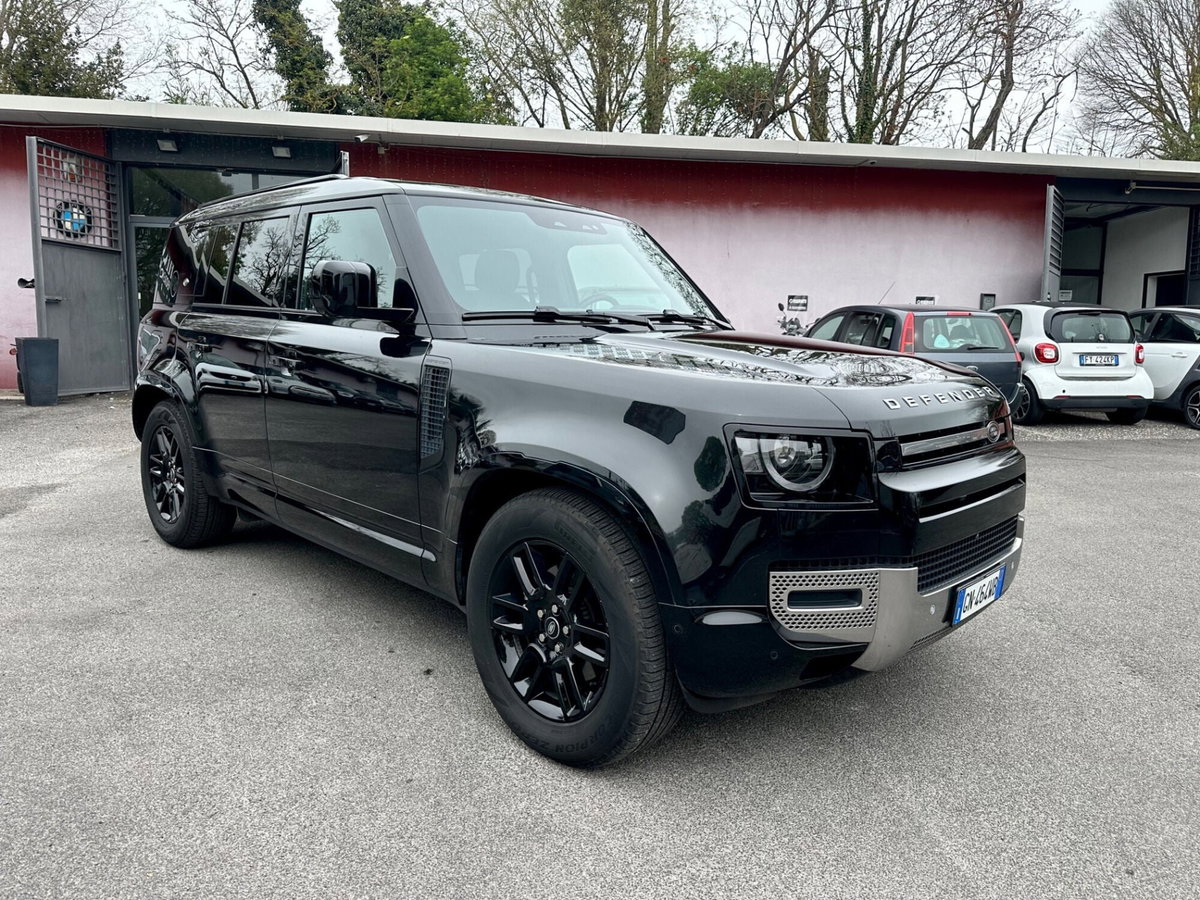 Land Rover Defender 110 3.0d i6 mhev X-Dynamic SE awd 200cv auto