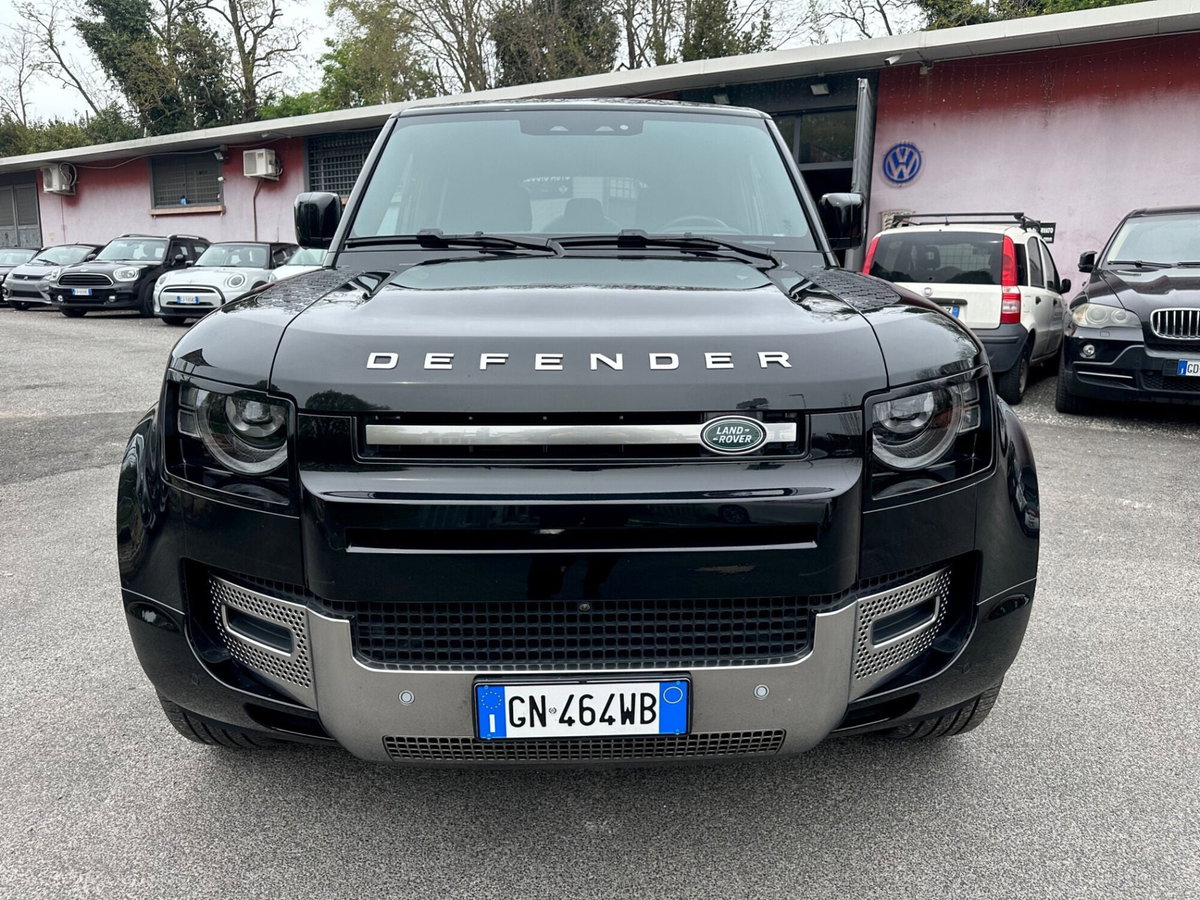 Land Rover Defender 110 3.0d i6 mhev X-Dynamic SE awd 200cv auto (2)