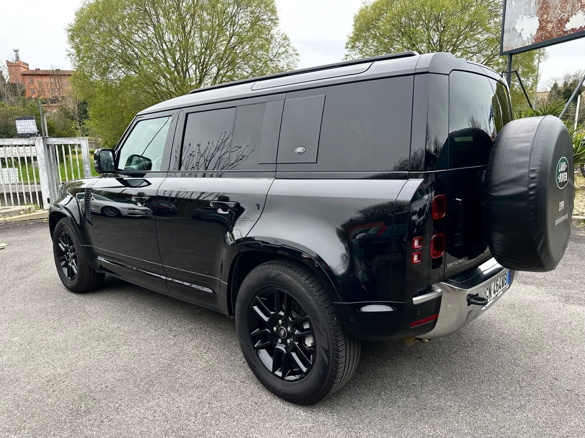 Land Rover Defender 110 3.0d i6 mhev X-Dynamic SE awd 200cv auto (5)