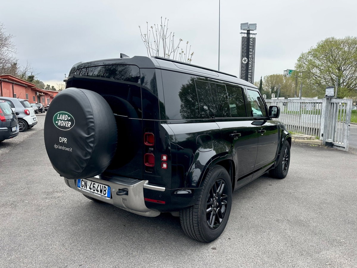 Land Rover Defender 110 3.0d i6 mhev X-Dynamic SE awd 200cv auto (6)