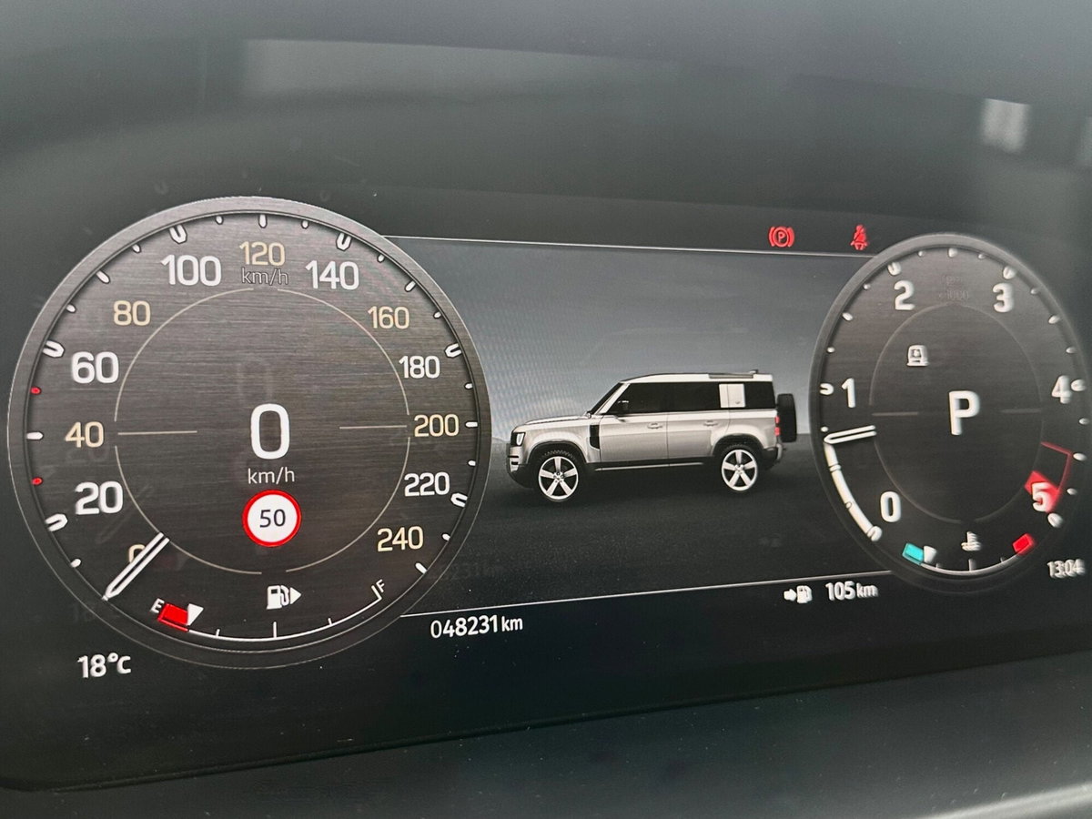 Land Rover Defender 110 3.0d i6 mhev X-Dynamic SE awd 200cv auto (7)