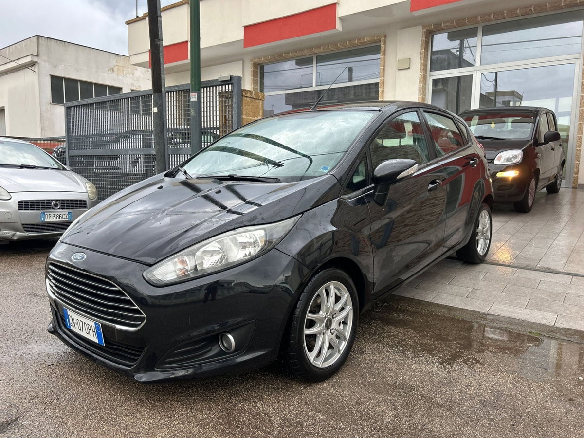 Ford Fiesta 1.5 TDCi 75CV 5 porte