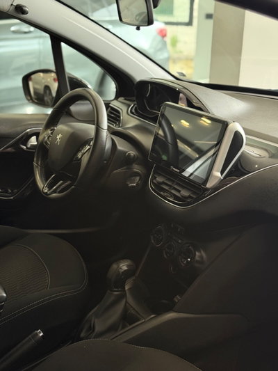 Peugeot 208 82 5 porte Allure (12)