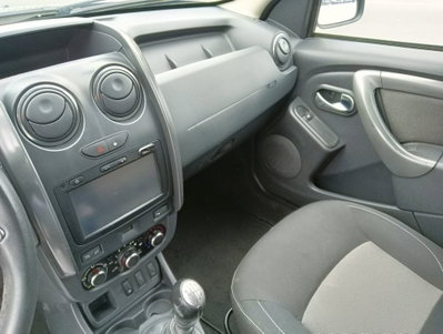 Dacia Duster 1.5 dCi 110 CV S&S 4x2 Serie Speciale Brave (10)