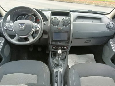 Dacia Duster 1.5 dCi 110 CV S&S 4x2 Serie Speciale Brave (11)