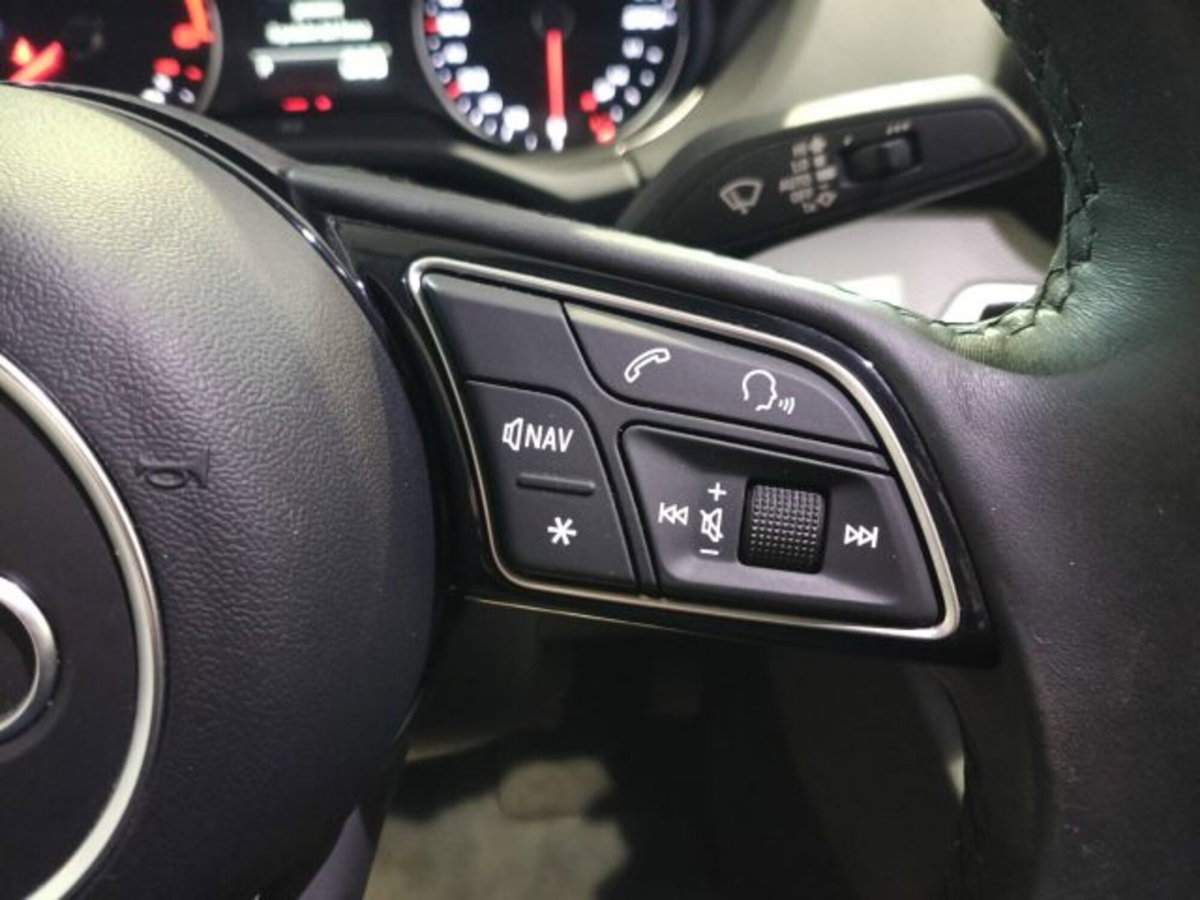 Audi Q2 Q2 30 TDI S tronic Admired (13)