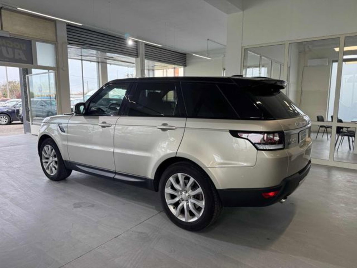 Land Rover Range Rover Sport 3.0 TDV6 HSE Dynamic (5)