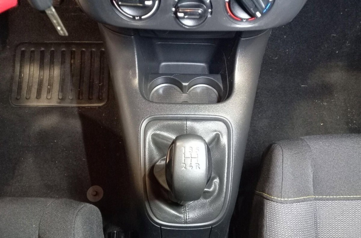 Citroen C3 PureTech 83 S&S Feel (12)